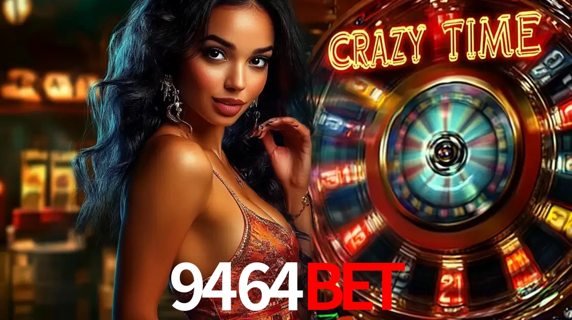 Mulher elegante ao lado da vibrante roda da fortuna do jogo de cassino ao vivo Crazy Time, um dos game shows mais populares e cheios de prêmios do 9464BET.
